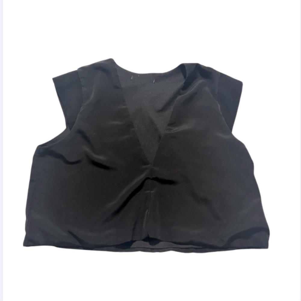 Black Satin V-Neck Cap Sleeveless Crop Top | Size XS/S